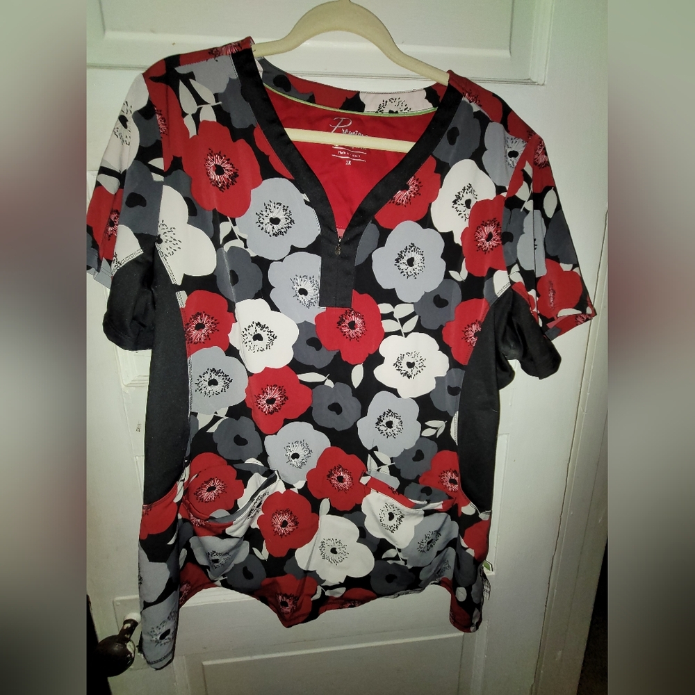 Healing Hands 2x Scrub Top